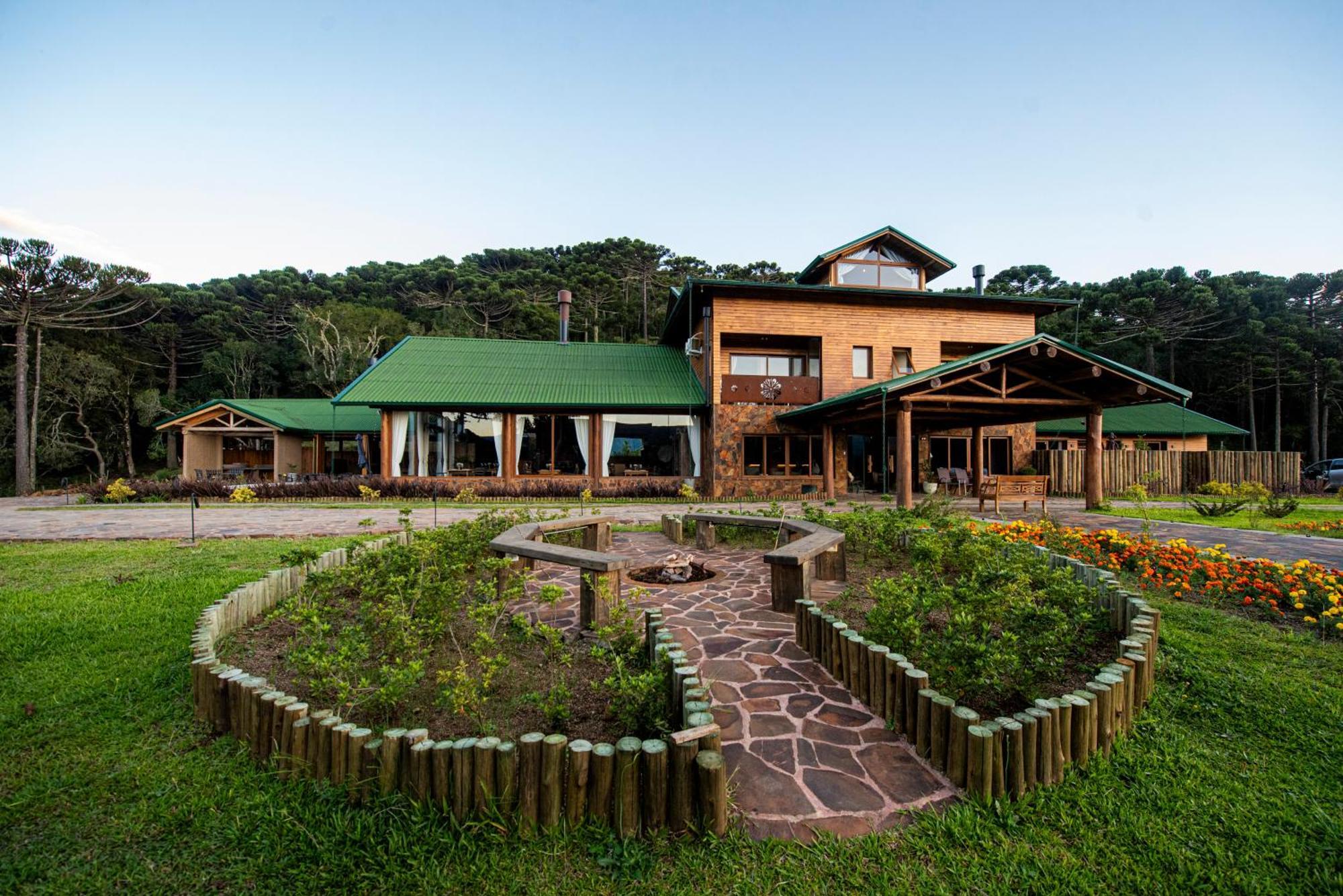 Parque Nacional Ecoresort ウルビシ エクステリア 写真